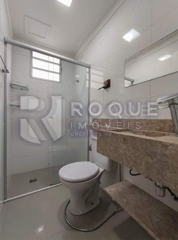 Apartamento à venda no bairro Jardim do Lago: