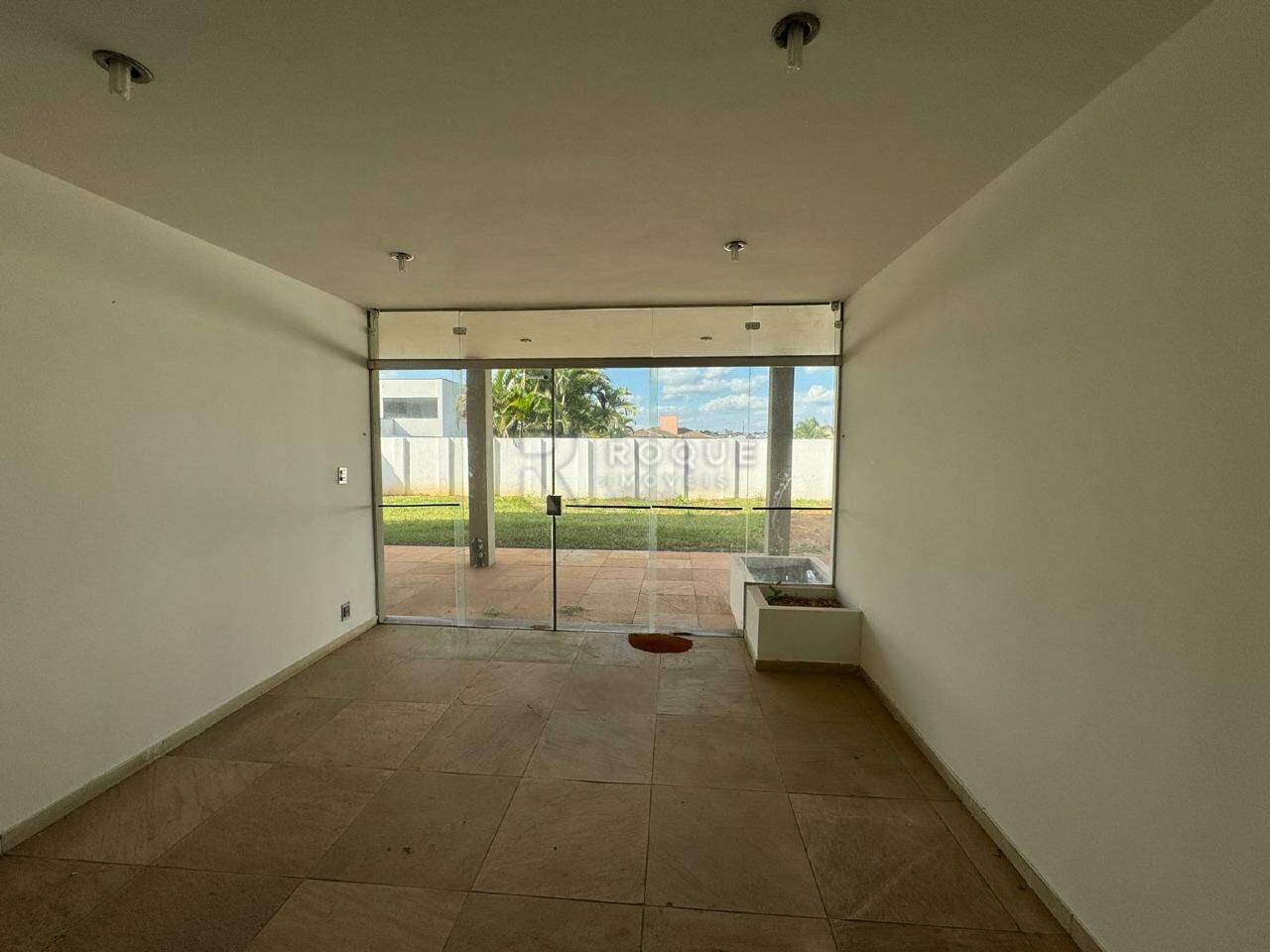 Casa em condomínio à venda no bairro Jardim Florença: SALA DE TV