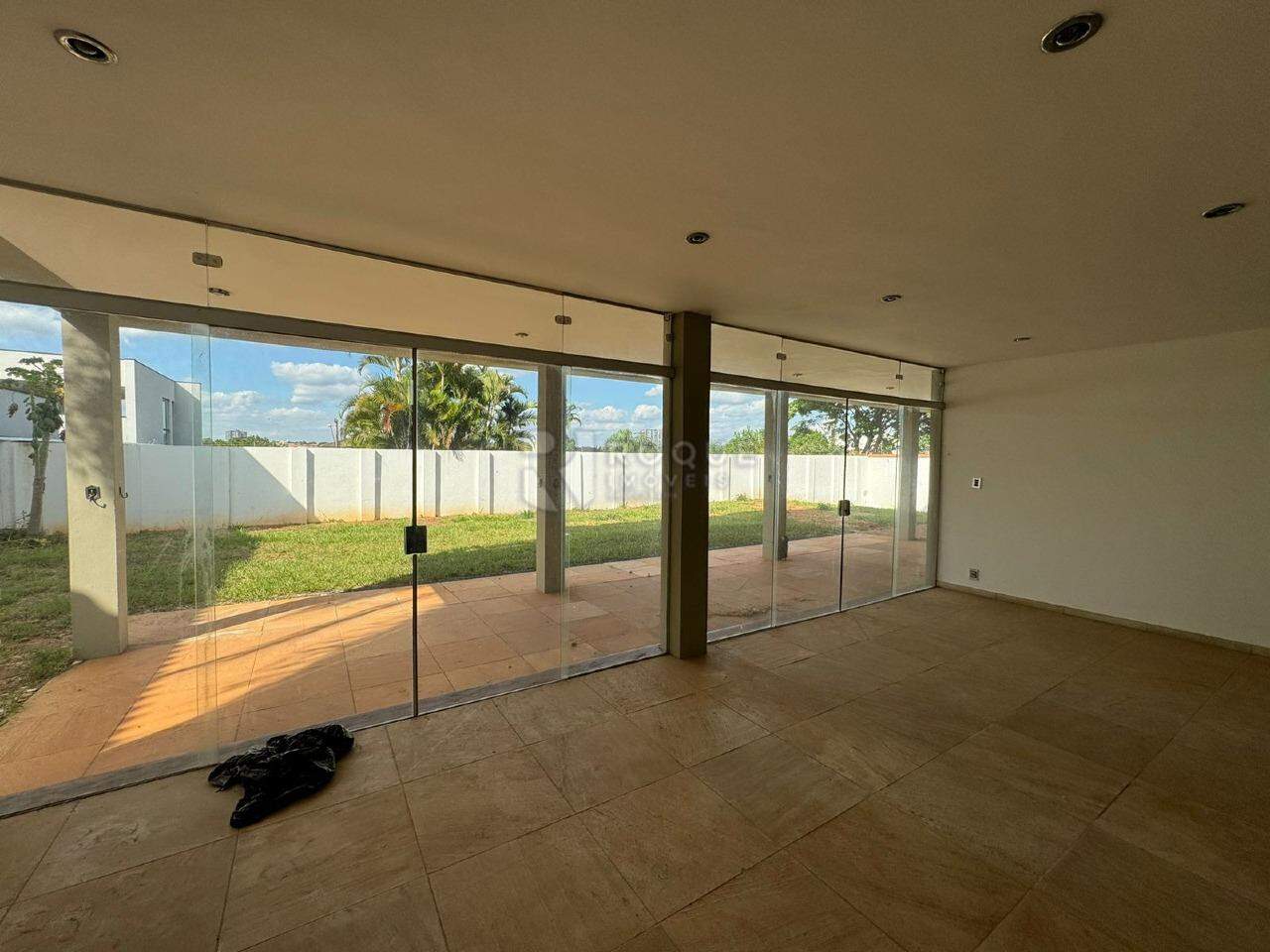 Casa em condomínio à venda no bairro Jardim Florença: SALA ESTAR 02