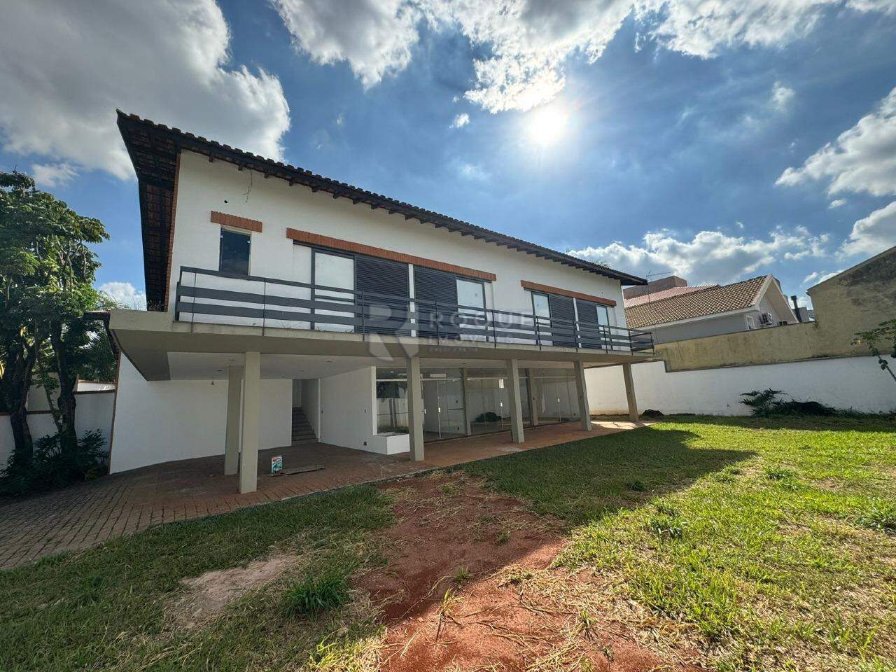 Casa em condomínio à venda no bairro Jardim Florença: 