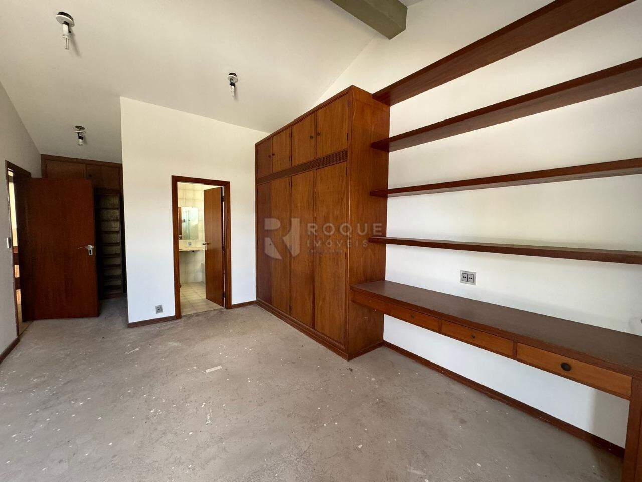 Casa em condomínio à venda no bairro Jardim Florença: SUÍTE02