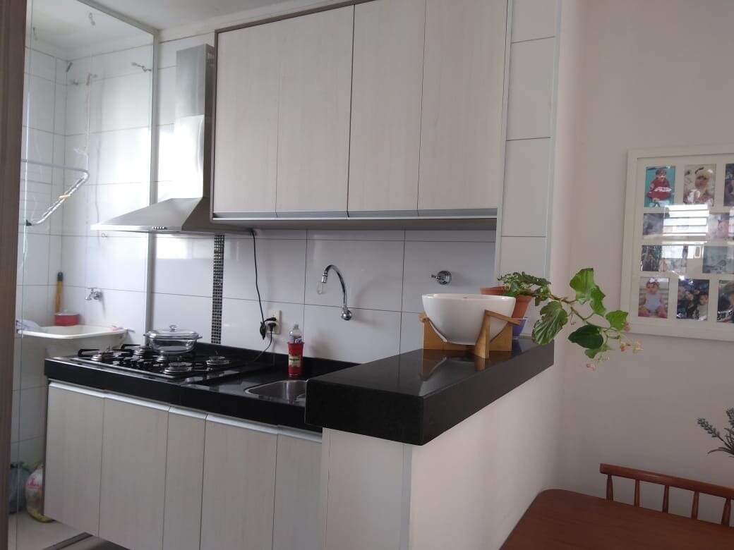 Apartamento à venda no bairro Jardim Colina Verde: 