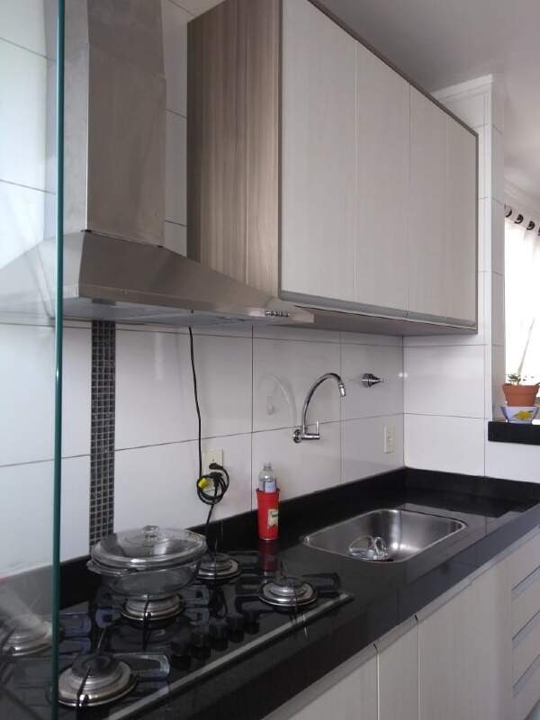 Apartamento à venda no bairro Jardim Colina Verde: 