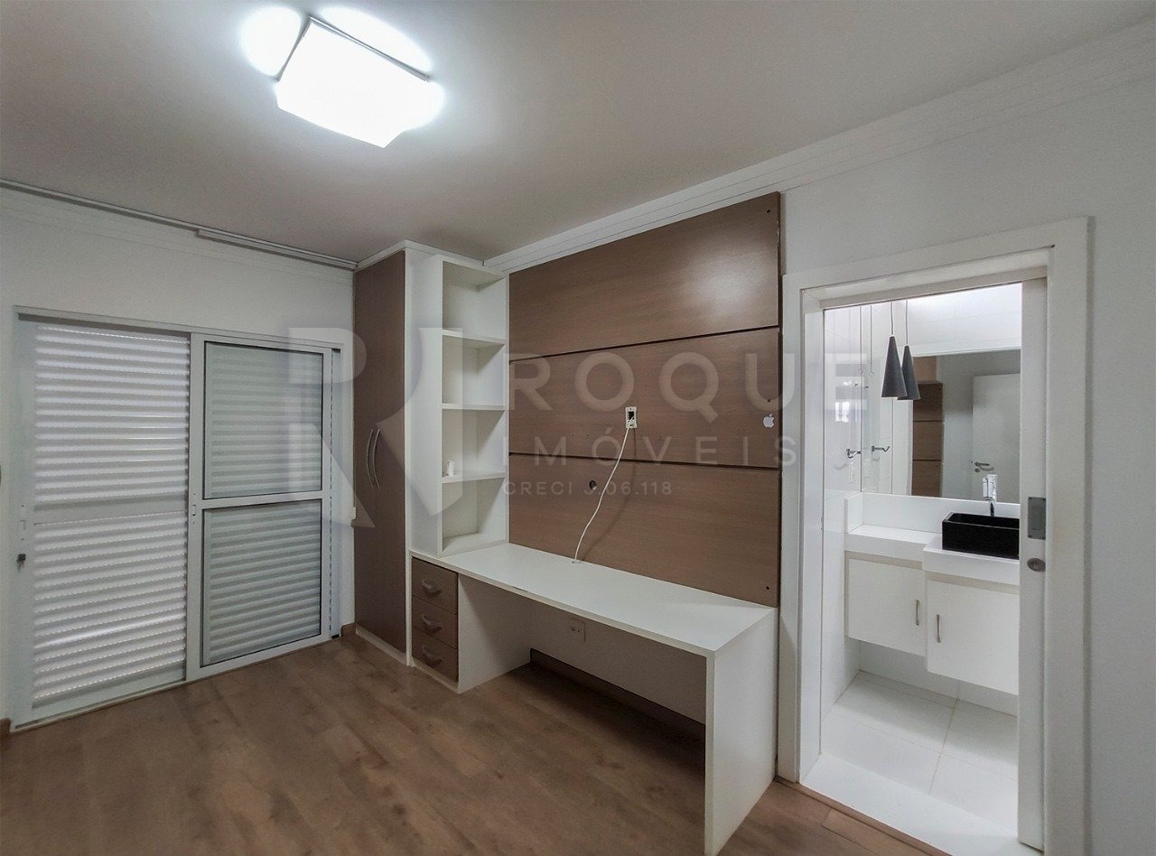 Casa Residencial à venda no bairro Jardim Colinas de São João: 