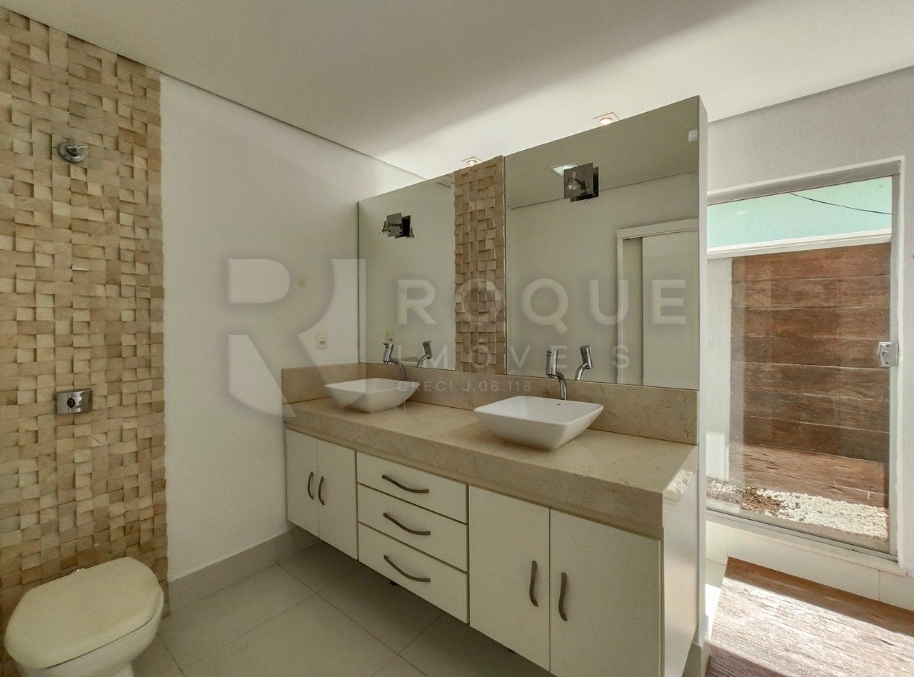 Casa Residencial à venda no bairro Jardim Colinas de São João: 