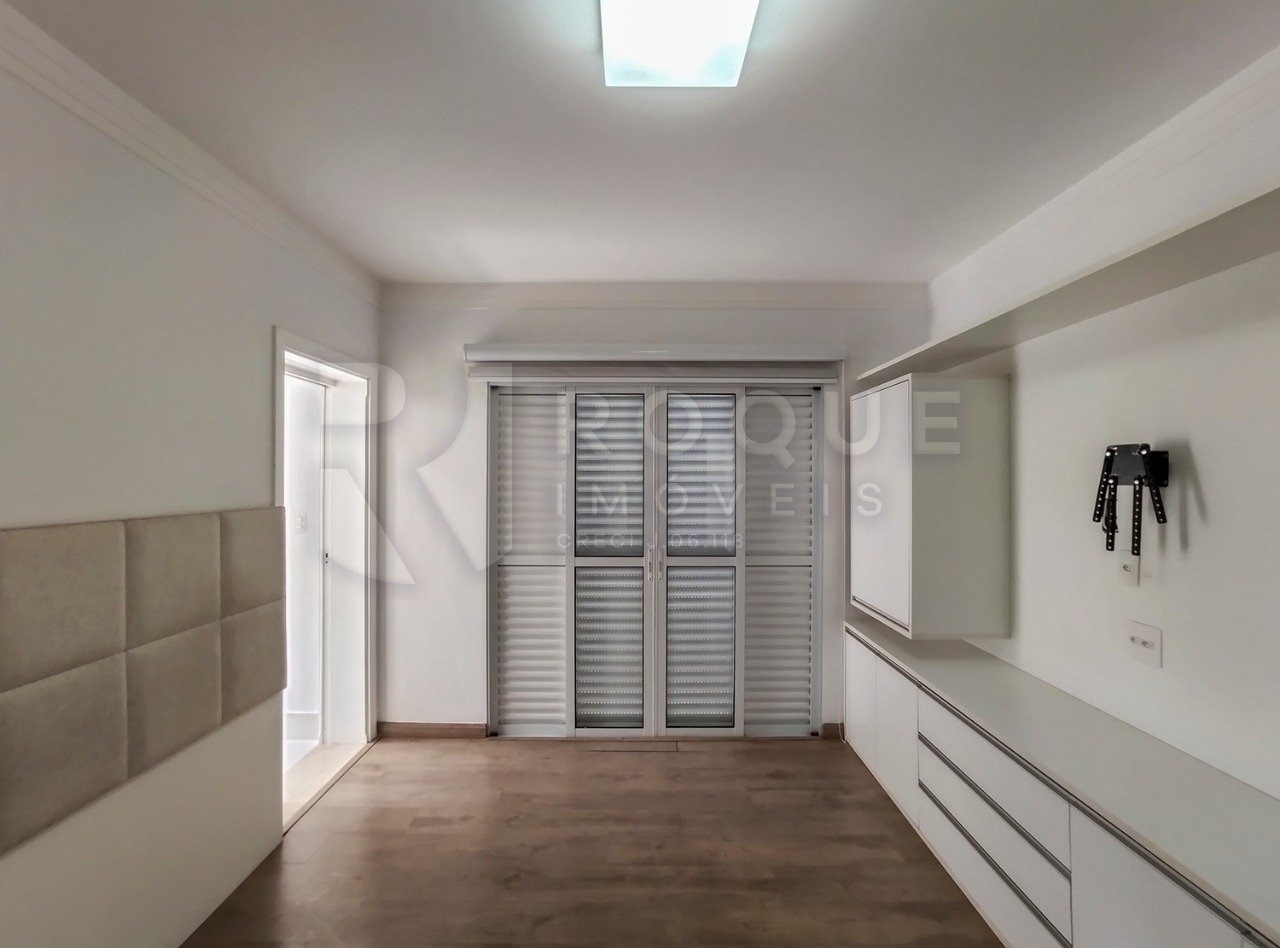 Casa Residencial à venda no bairro Jardim Colinas de São João: 