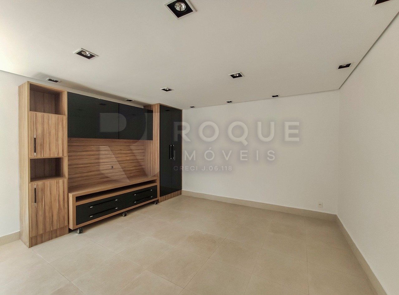 Casa Residencial à venda no bairro Jardim Colinas de São João: 