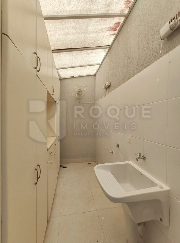 Casa Residencial à venda no bairro Jardim Colinas de São João: 