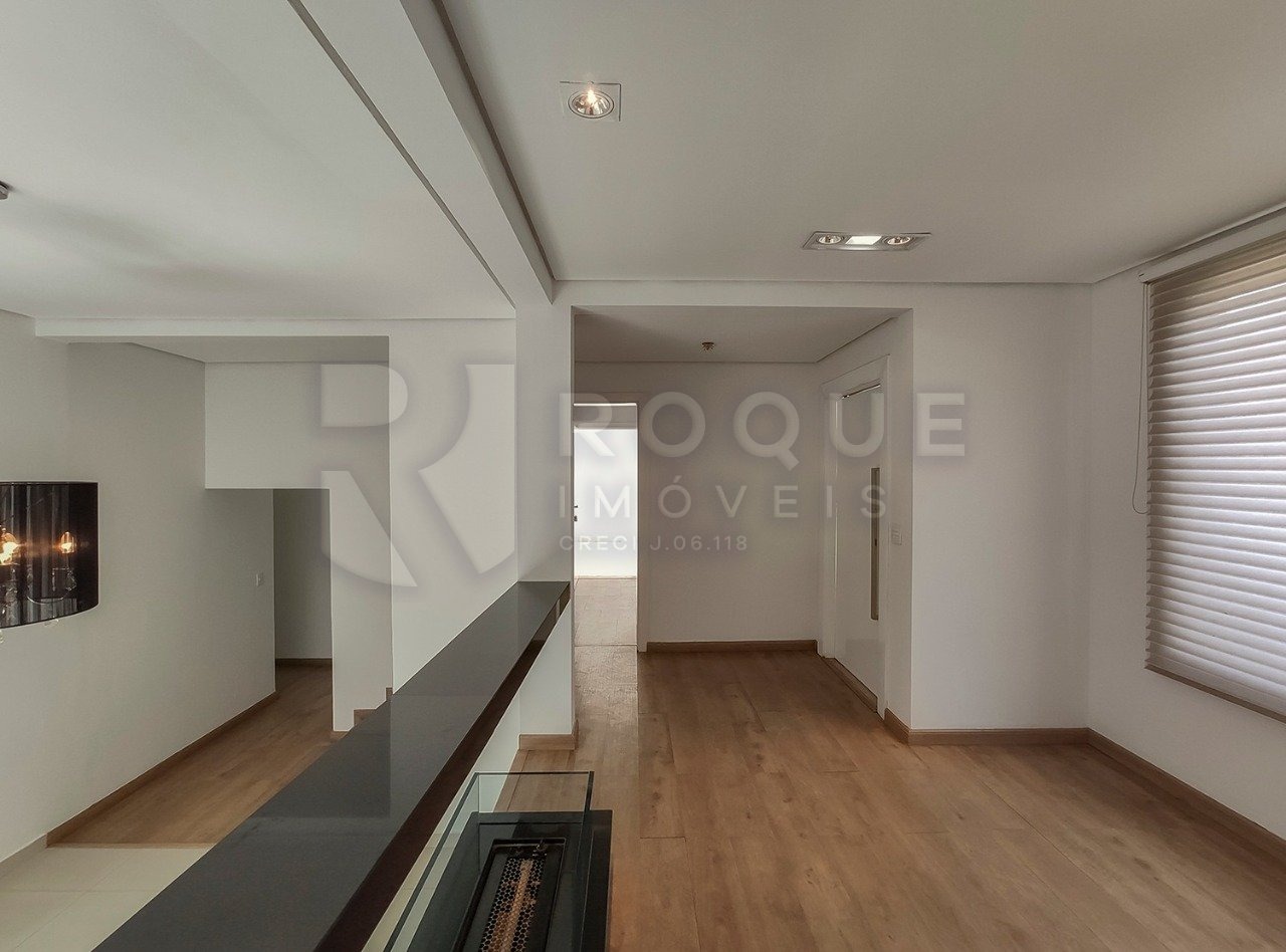 Casa Residencial à venda no bairro Jardim Colinas de São João: 