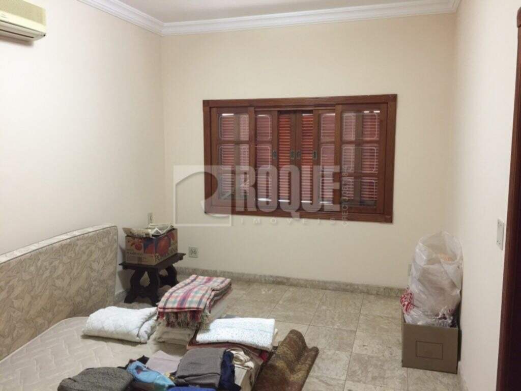 Casa em condomínio à venda no bairro Jardim Monte Carlo: