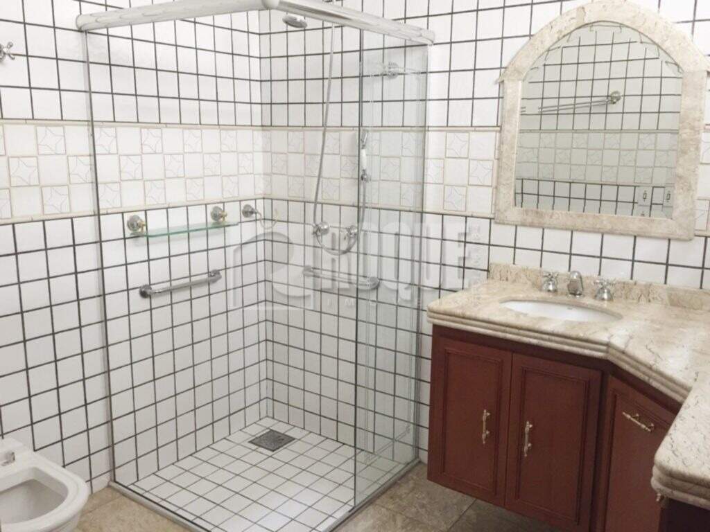 Casa em condomínio à venda no bairro Jardim Monte Carlo: