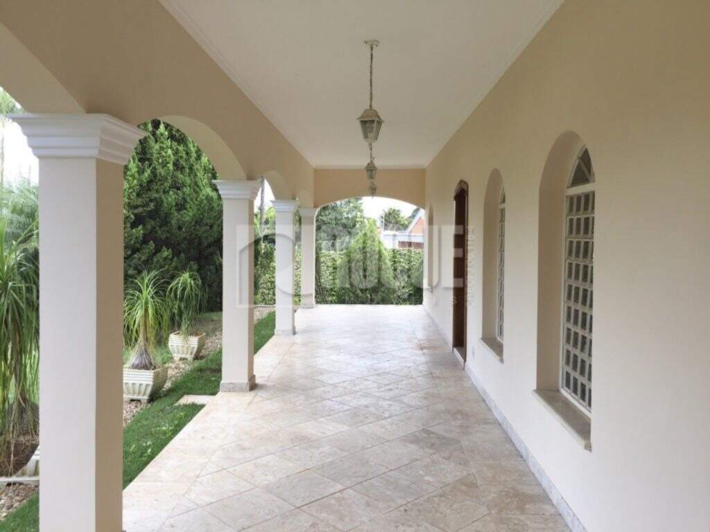 Casa em condomínio à venda no bairro Jardim Monte Carlo: 