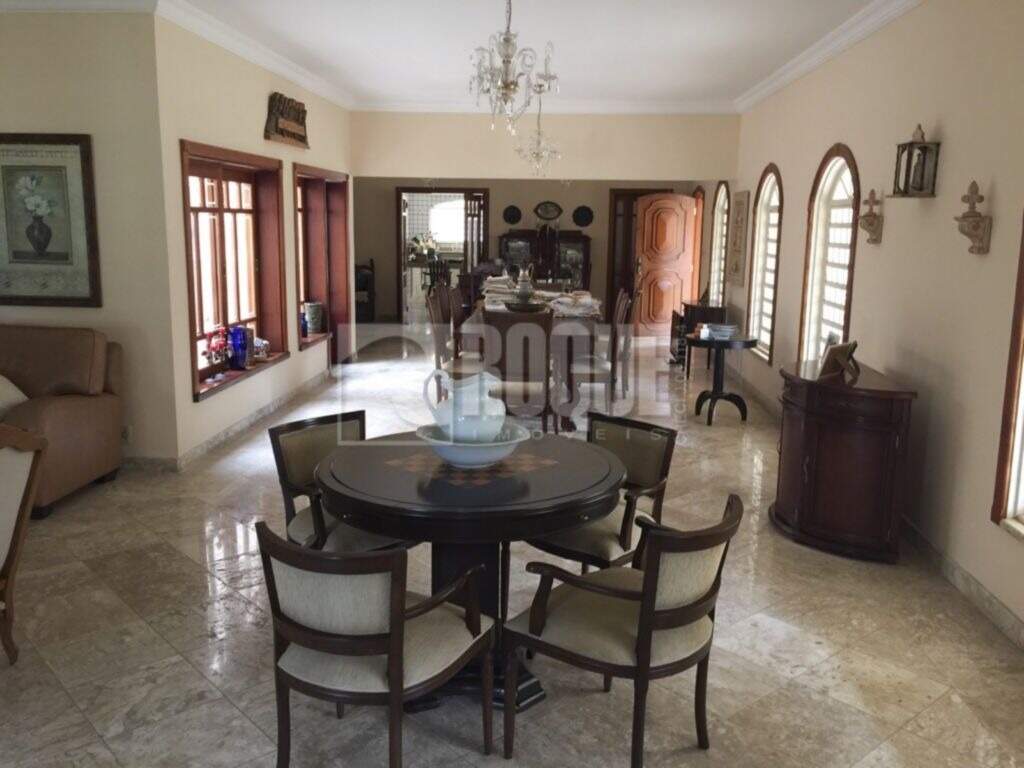 Casa em condomínio à venda no bairro Jardim Monte Carlo: