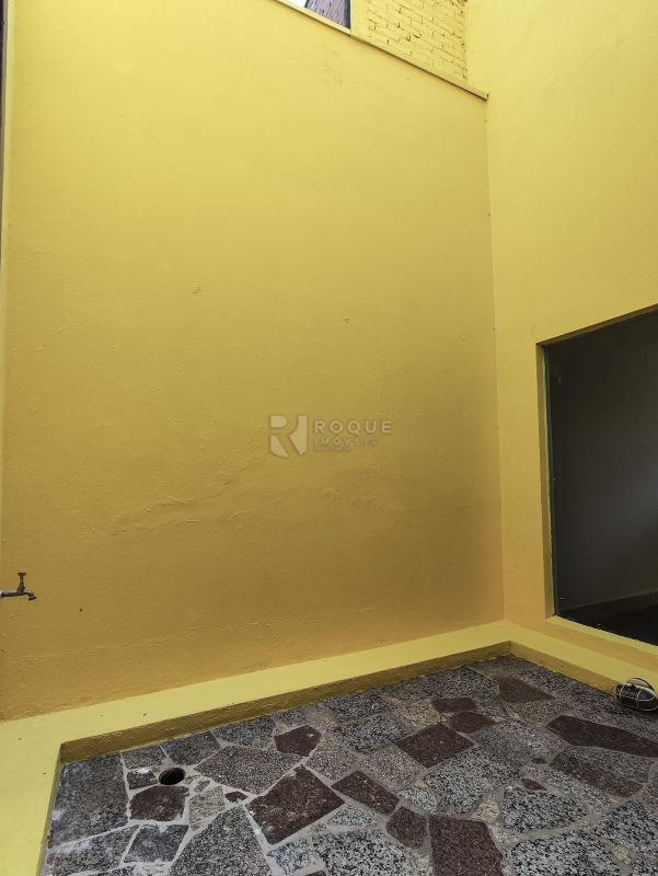 Casa Residencial à venda no bairro Jardim Novo Horizonte: JARDIM DE INVERNO