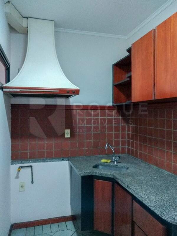 Apartamento à venda no bairro Centro: 