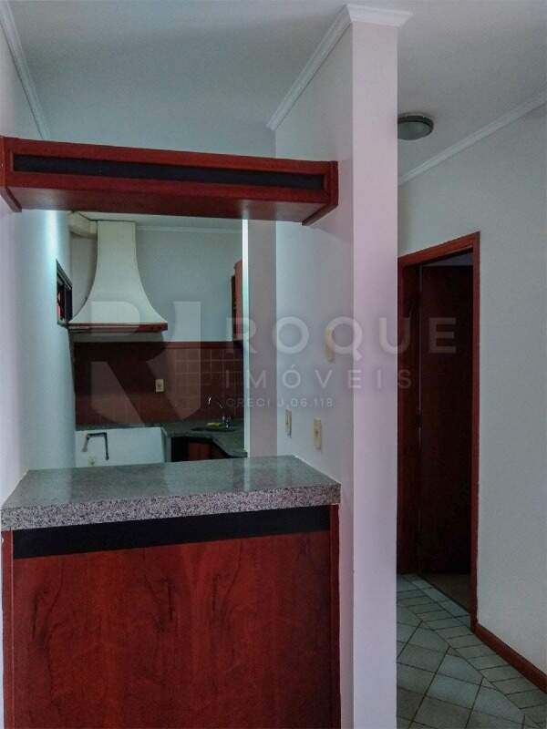 Apartamento à venda no bairro Centro: 