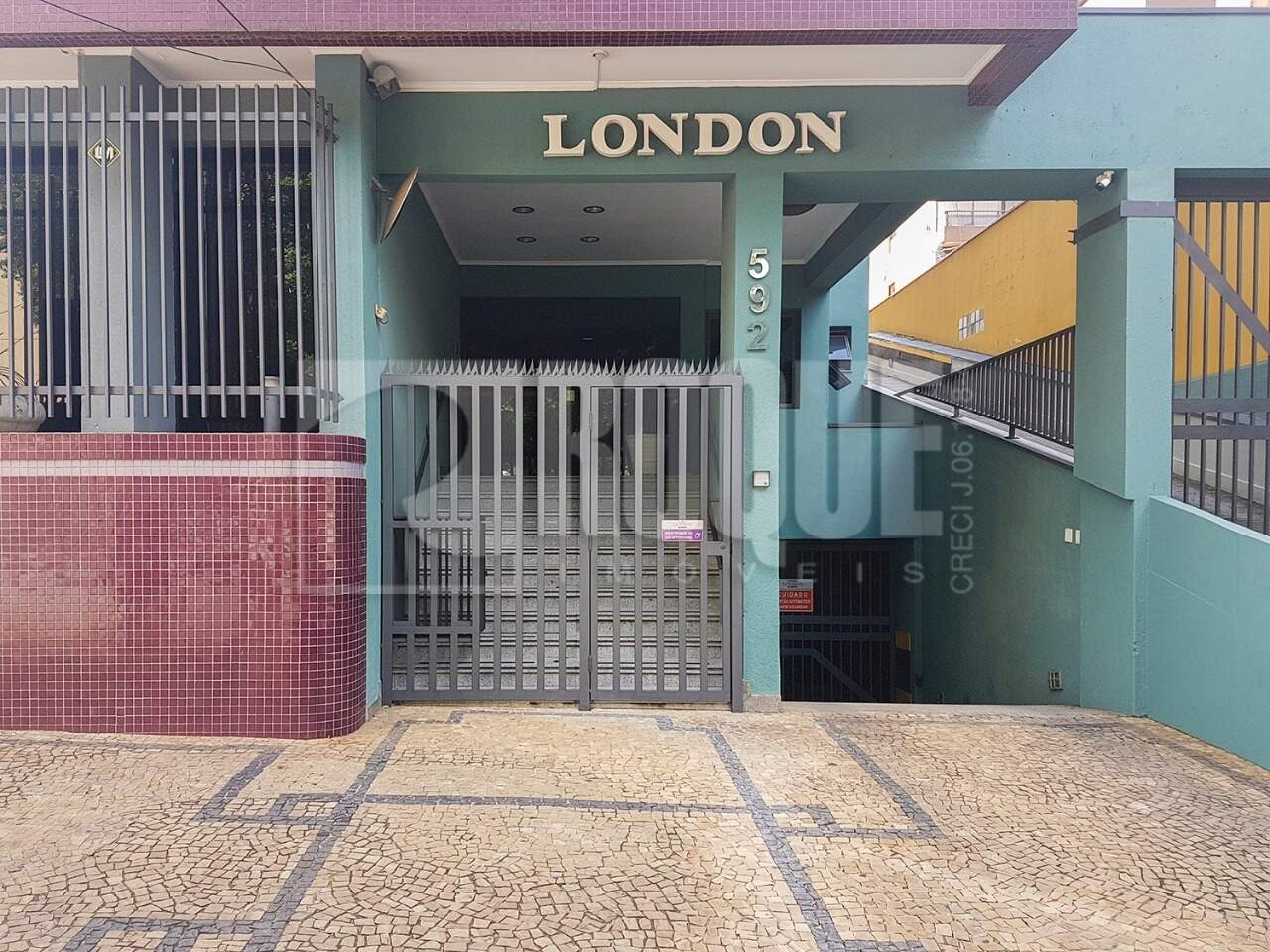 Apartamento à venda no bairro Centro: 
