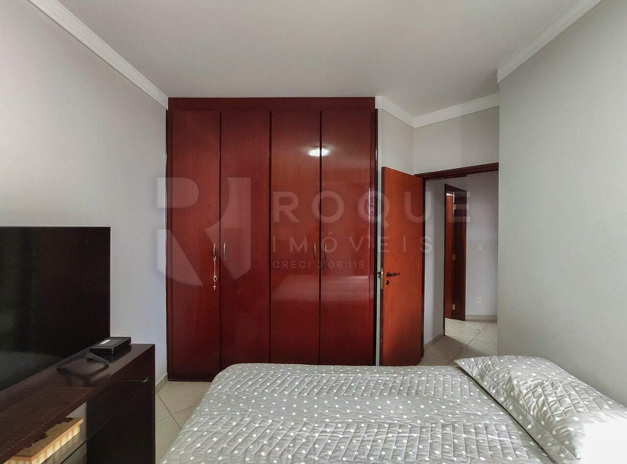 Apartamento à venda no bairro Centro: