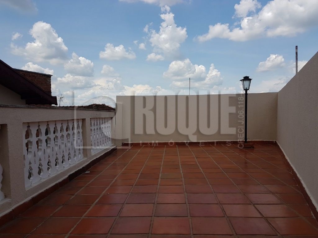 Casa Residencial à venda no bairro Centro: 