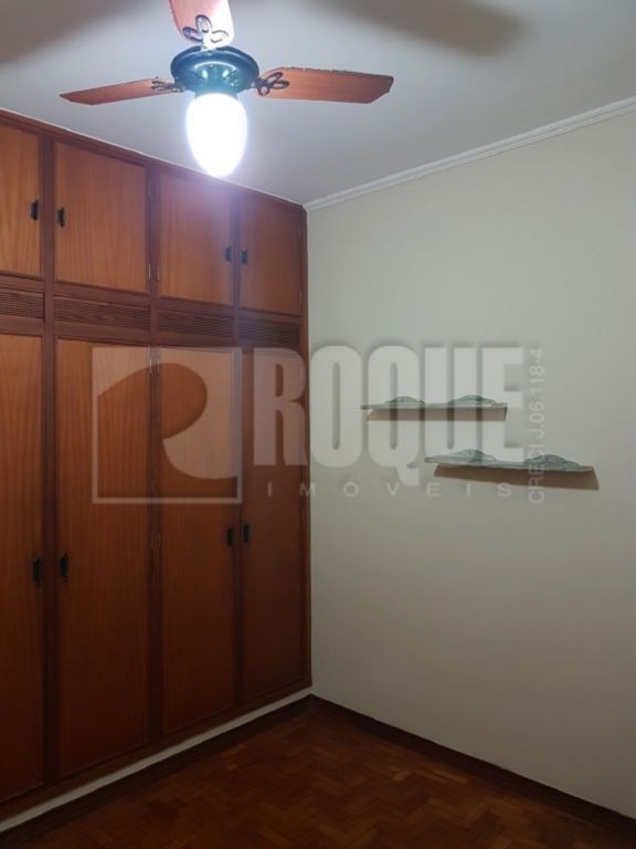 Casa Residencial à venda no bairro Centro: 