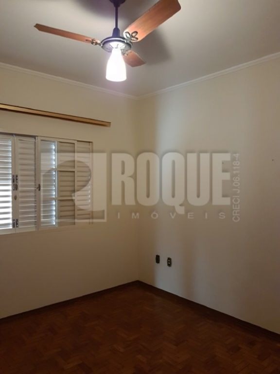 Casa Residencial à venda no bairro Centro: 