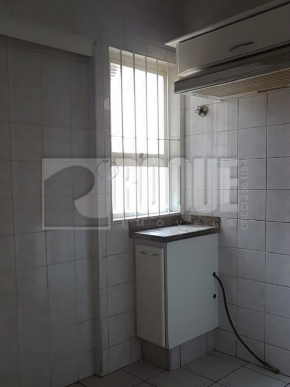 Casa Residencial à venda no bairro Centro: 