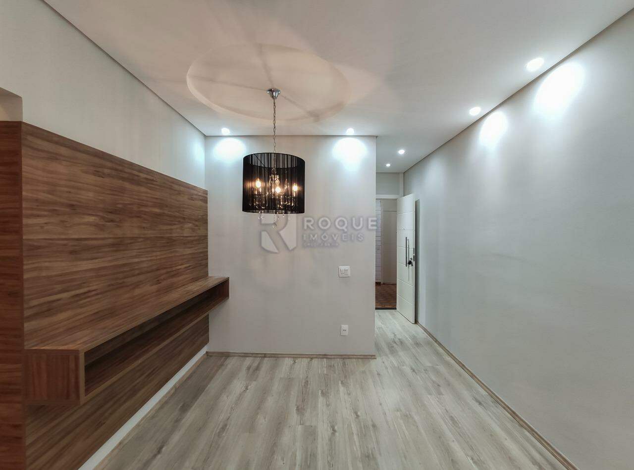 Apartamento para aluguel no bairro Parque Egisto Ragazzo: Sala 