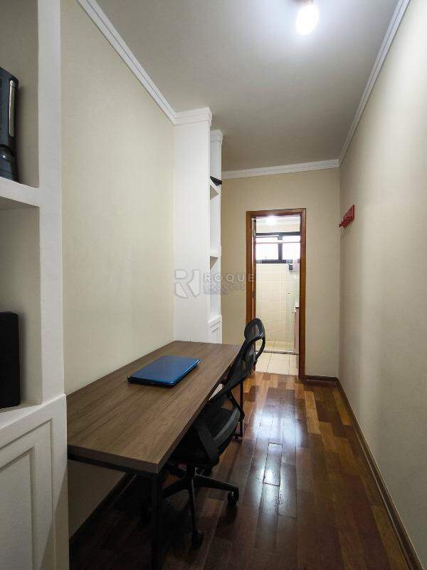 Apartamento à venda no bairro Centro: SUÍTE 2