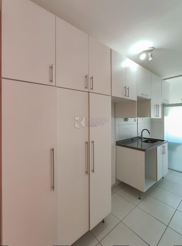 Apartamento para aluguel no bairro Jardim Esmeralda: Cozinha 