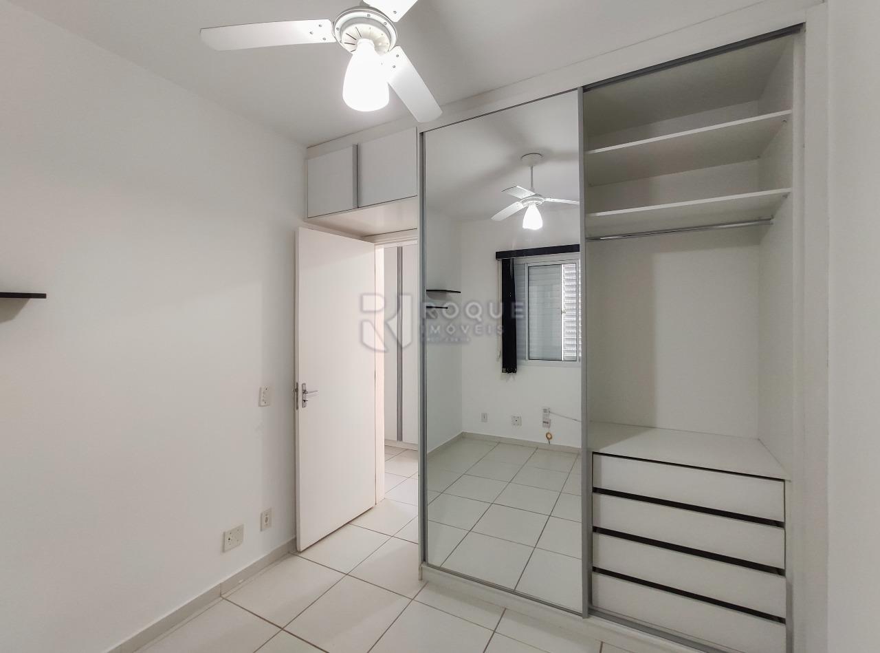 Apartamento para aluguel no bairro Jardim Esmeralda: Dormitório 1