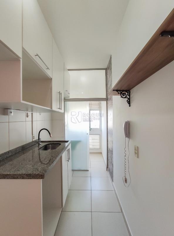Apartamento para aluguel no bairro Jardim Esmeralda: Cozinha 