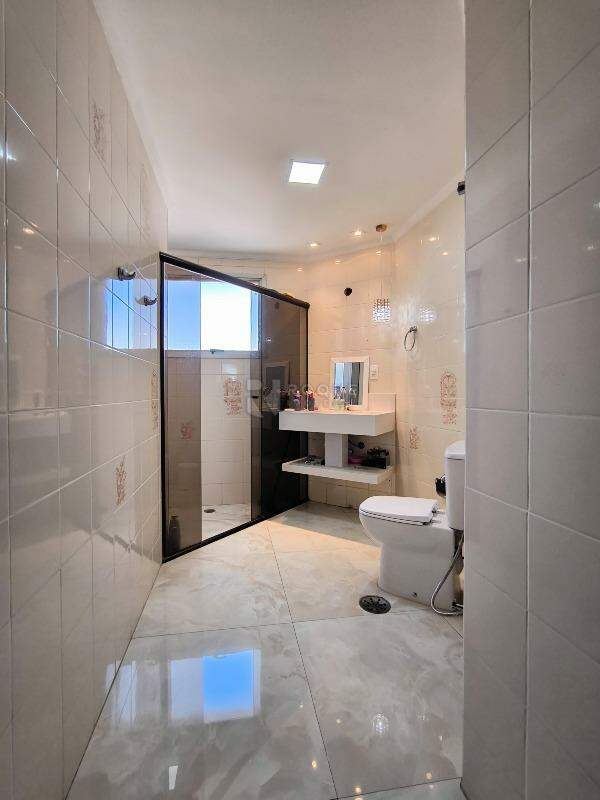 Apartamento à venda no bairro Vila Independência: BANHEIRO SOCIAL