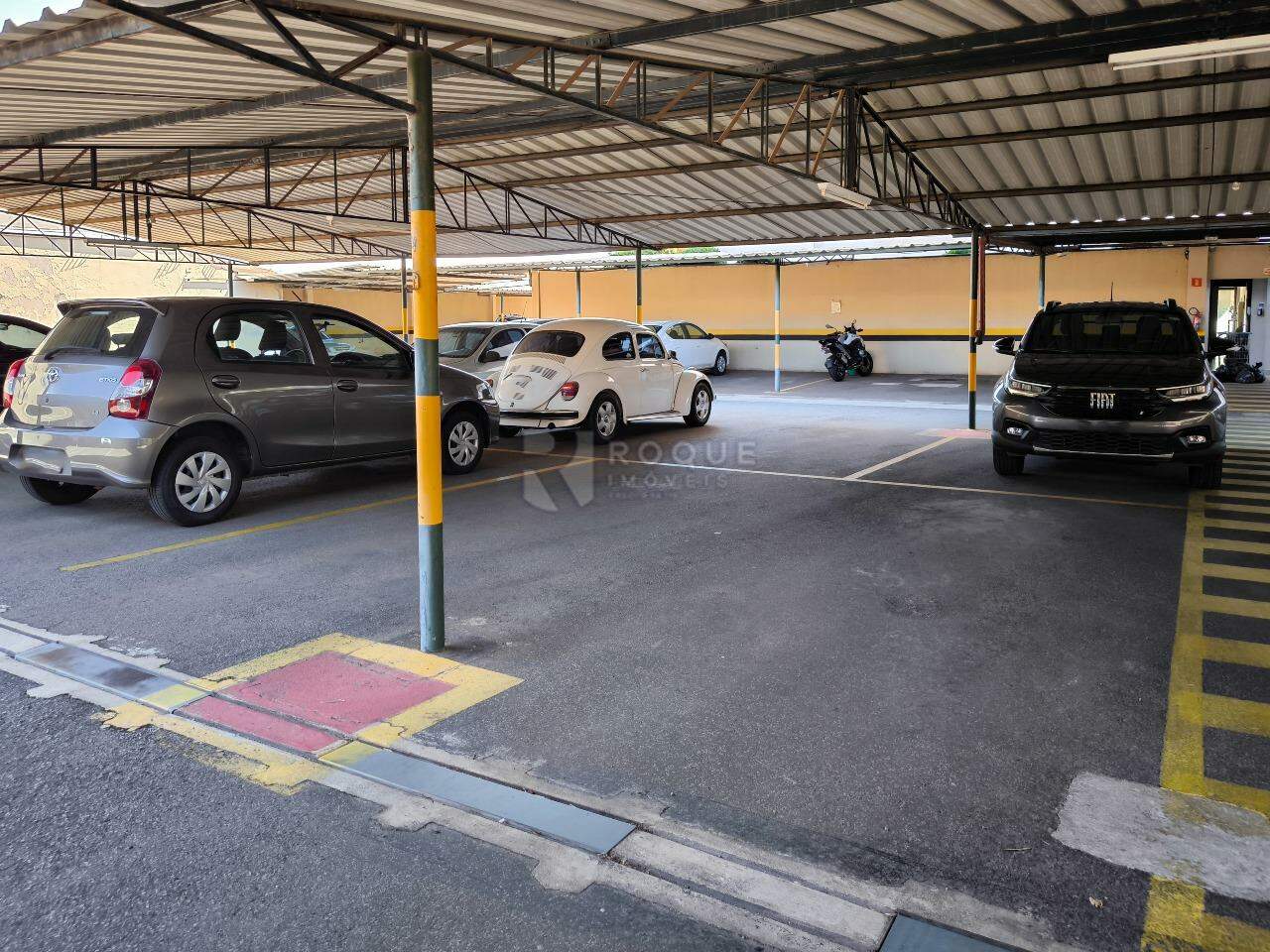 Apartamento à venda no bairro Vila Independência: VAGA DE GARAGEM 2