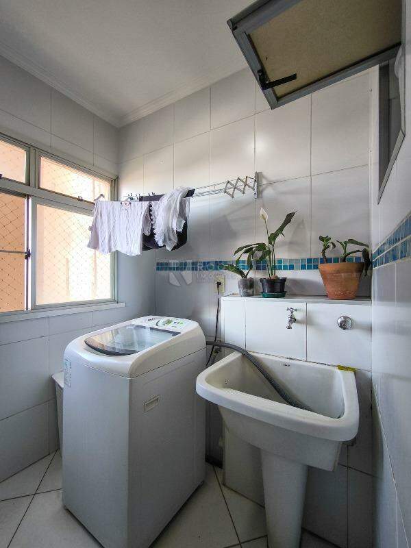 Apartamento à venda no bairro Vila Independência: LAVANDERIA