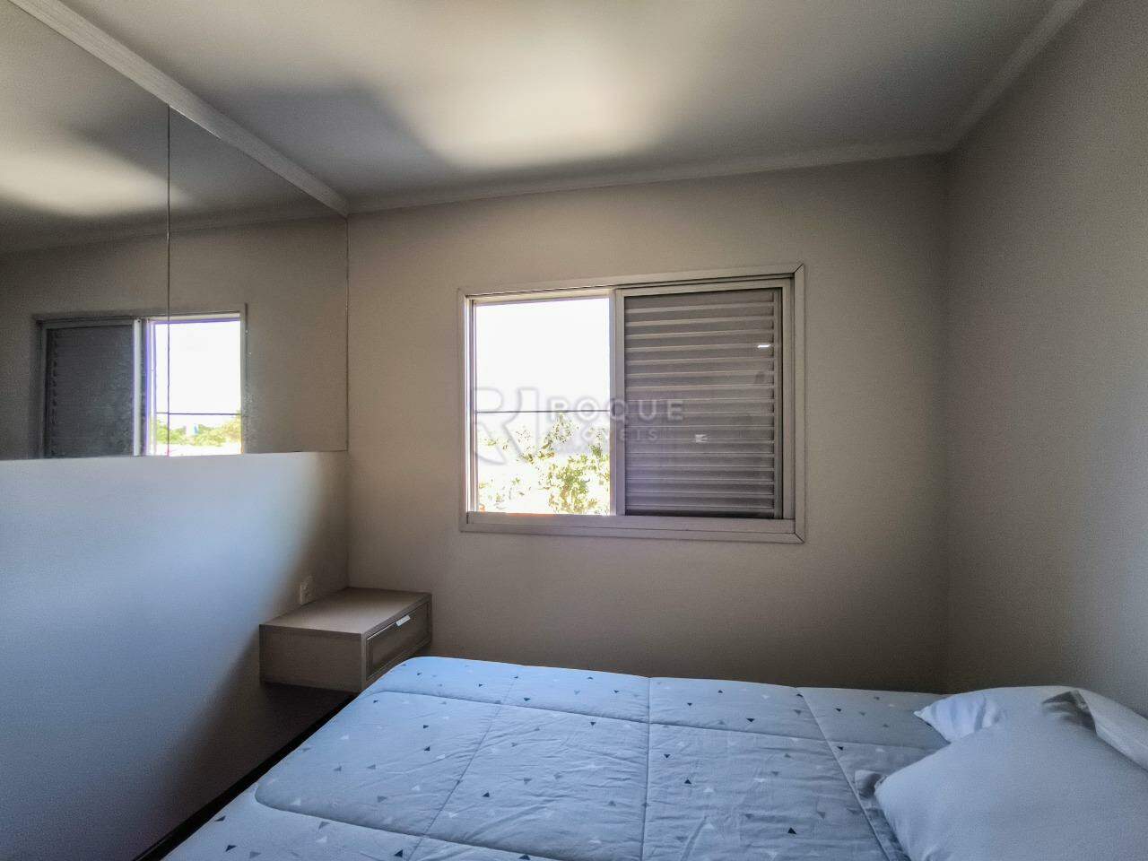 Apartamento à venda no bairro Vila Independência: SUÍTE