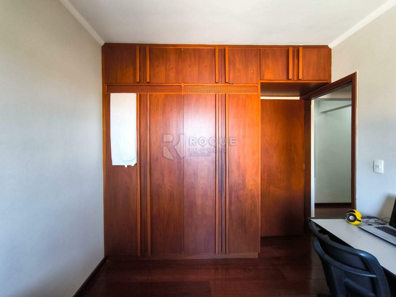 Apartamento à venda no bairro Vila Independência: DORMITÓRIO 1