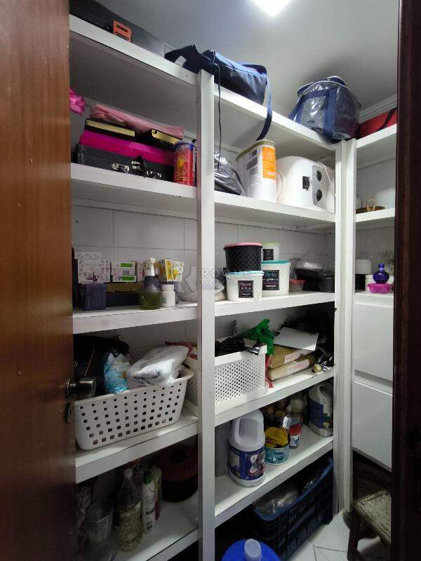 Apartamento à venda no bairro Vila Independência: DESPENSA