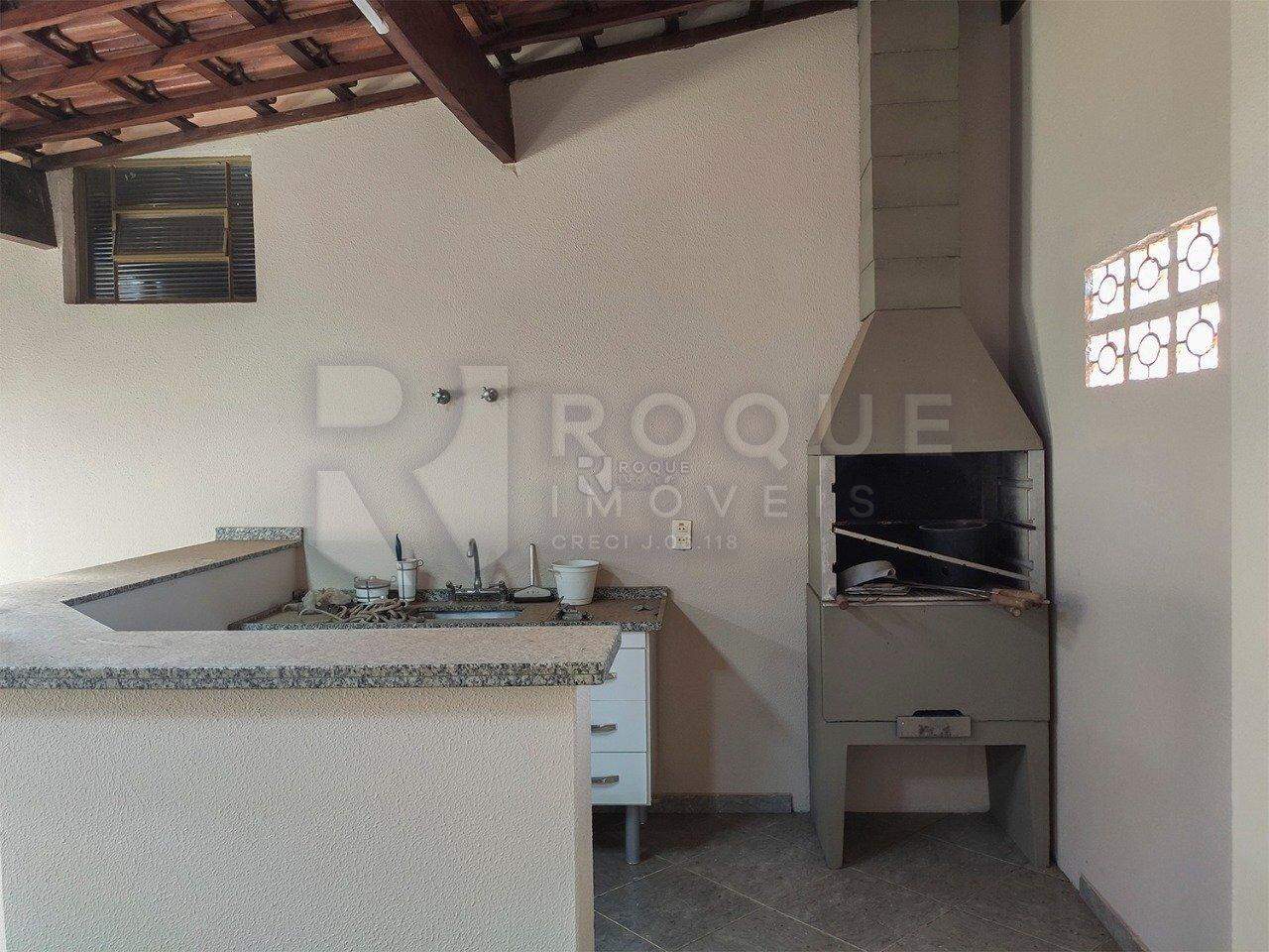 Casa Residencial à venda no bairro Jardim Residencial Roseira: 