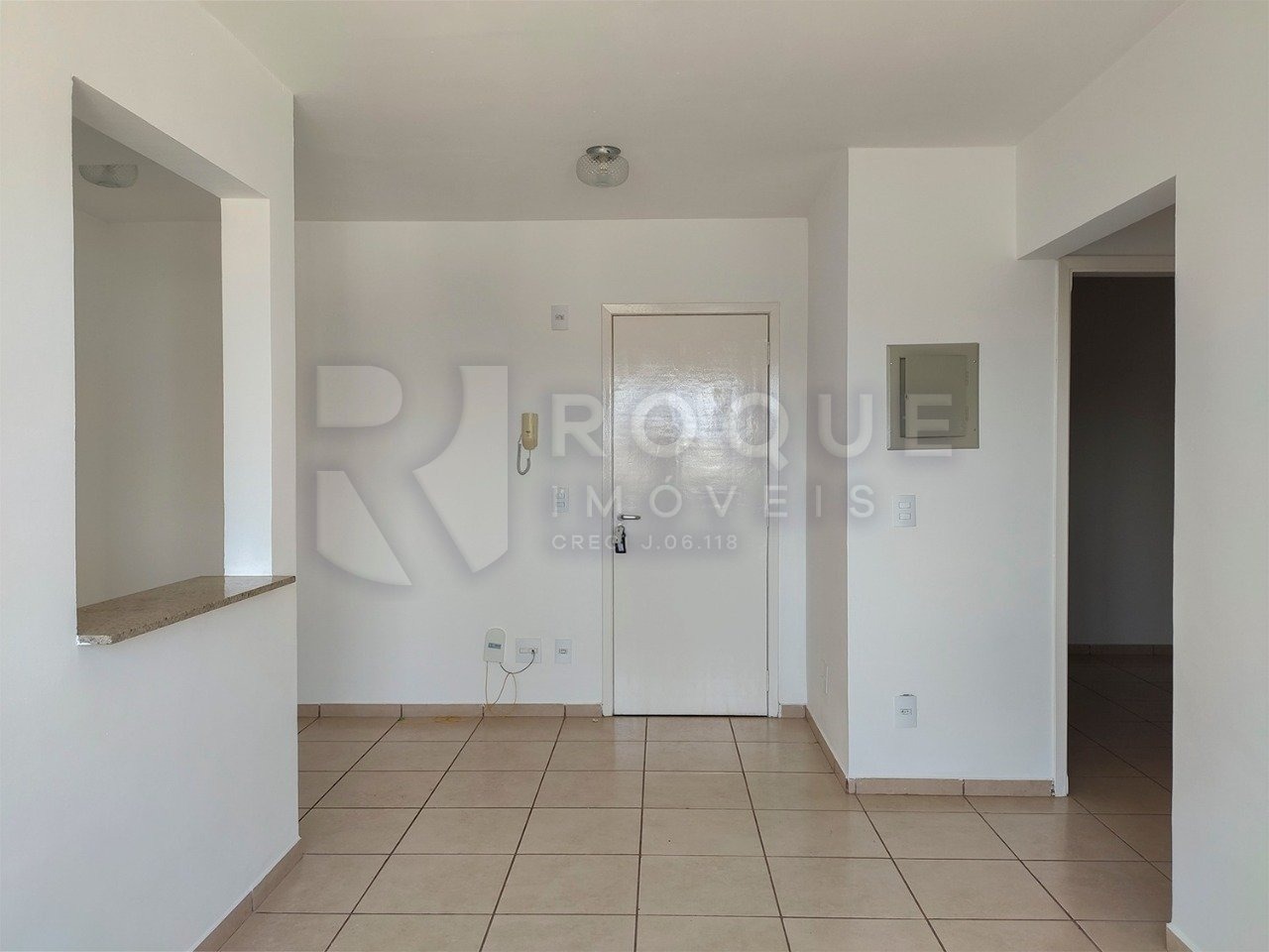 Apartamento para aluguel no bairro Chácaras Antonieta: Sala