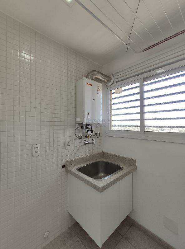 Apartamento à venda no bairro Jardim Santo André: Área de serviço