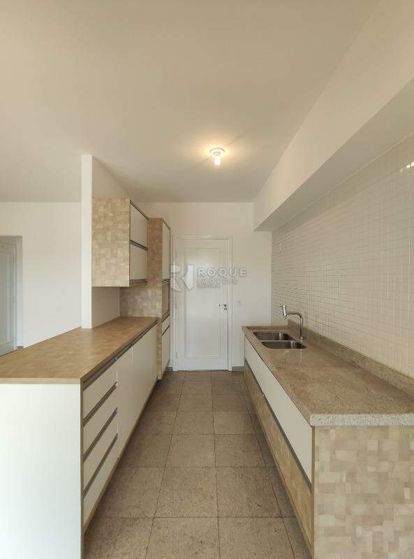 Apartamento à venda no bairro Jardim Santo André: Cozinha