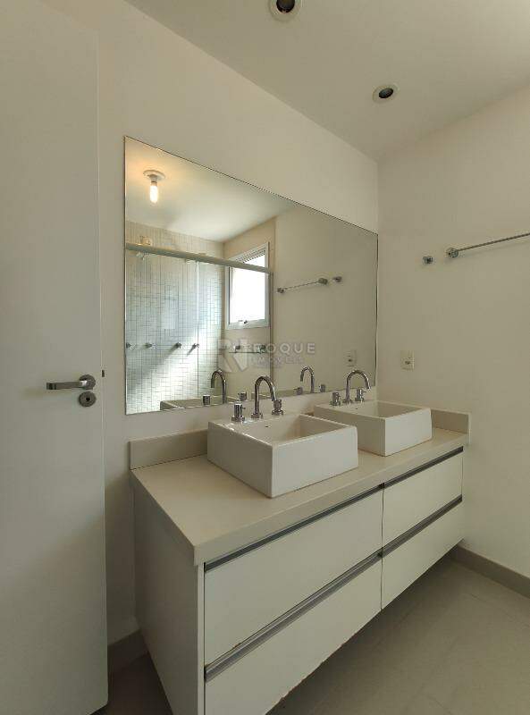 Apartamento à venda no bairro Jardim Santo André: WC Suíte