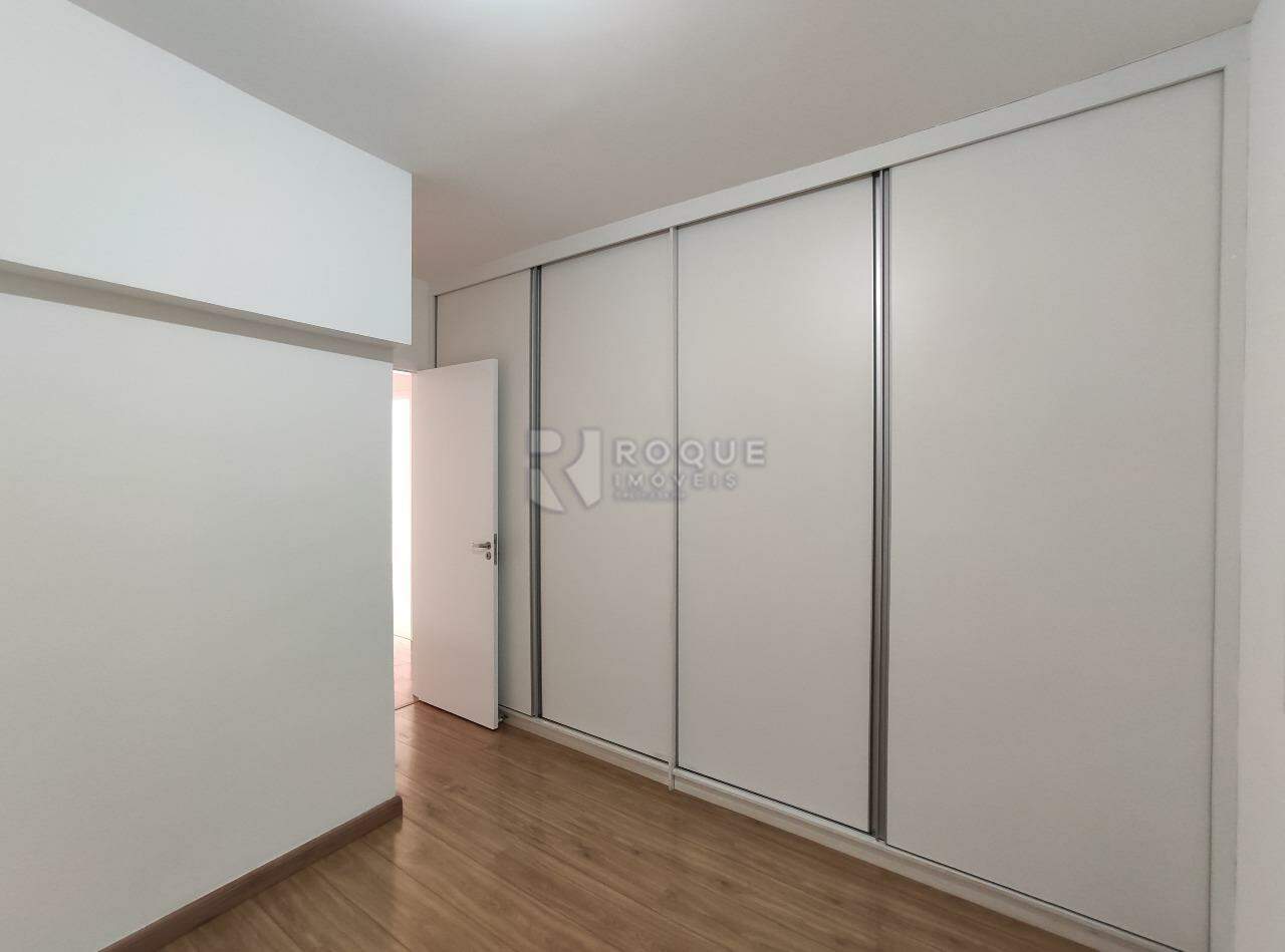 Apartamento à venda no bairro Jardim Santo André: Dormitório 3 Suíte