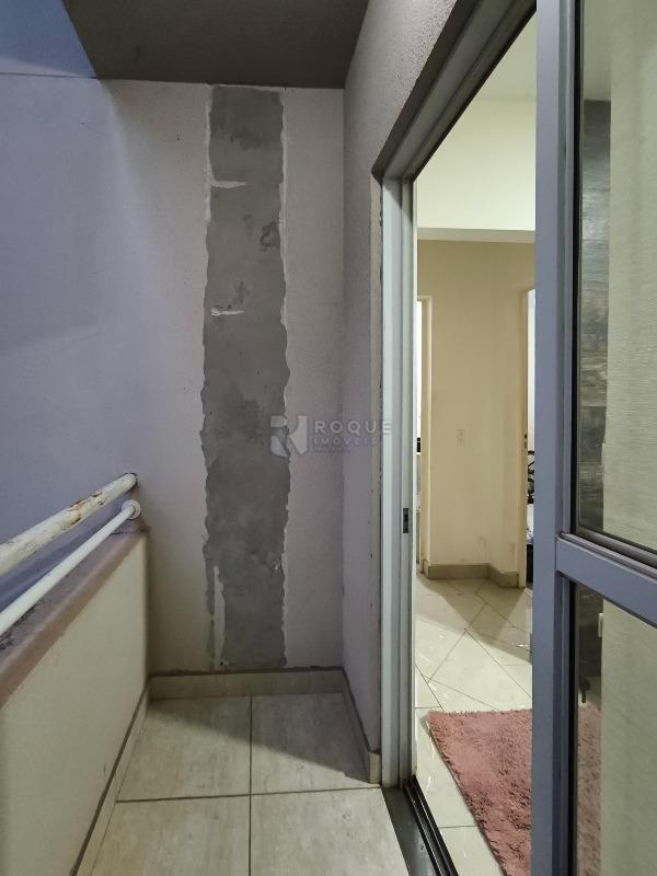 Apartamento à venda no bairro Vila Queiroz: SACADA