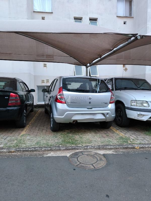 Apartamento à venda no bairro Vila Queiroz: VAGA DE GARAGEM