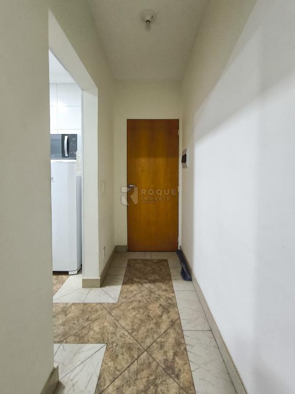 Apartamento à venda no bairro Vila Queiroz: HALL DE ENTRADA