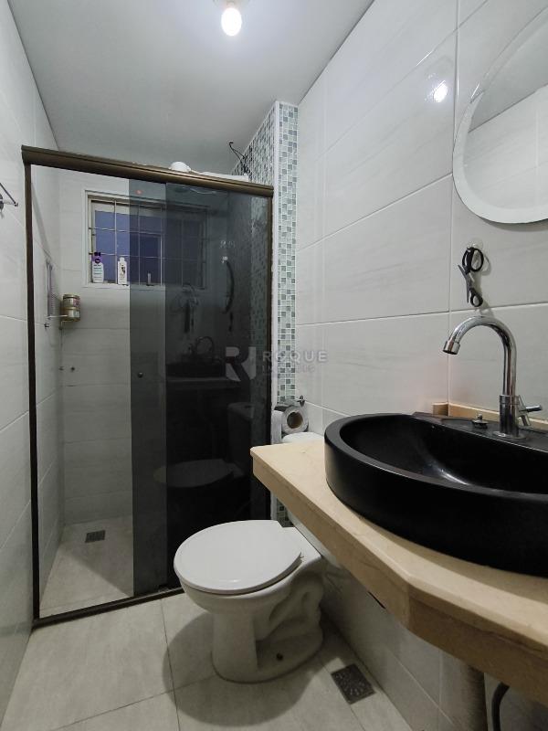 Apartamento à venda no bairro Vila Queiroz: BANHEIRO SOCIAL