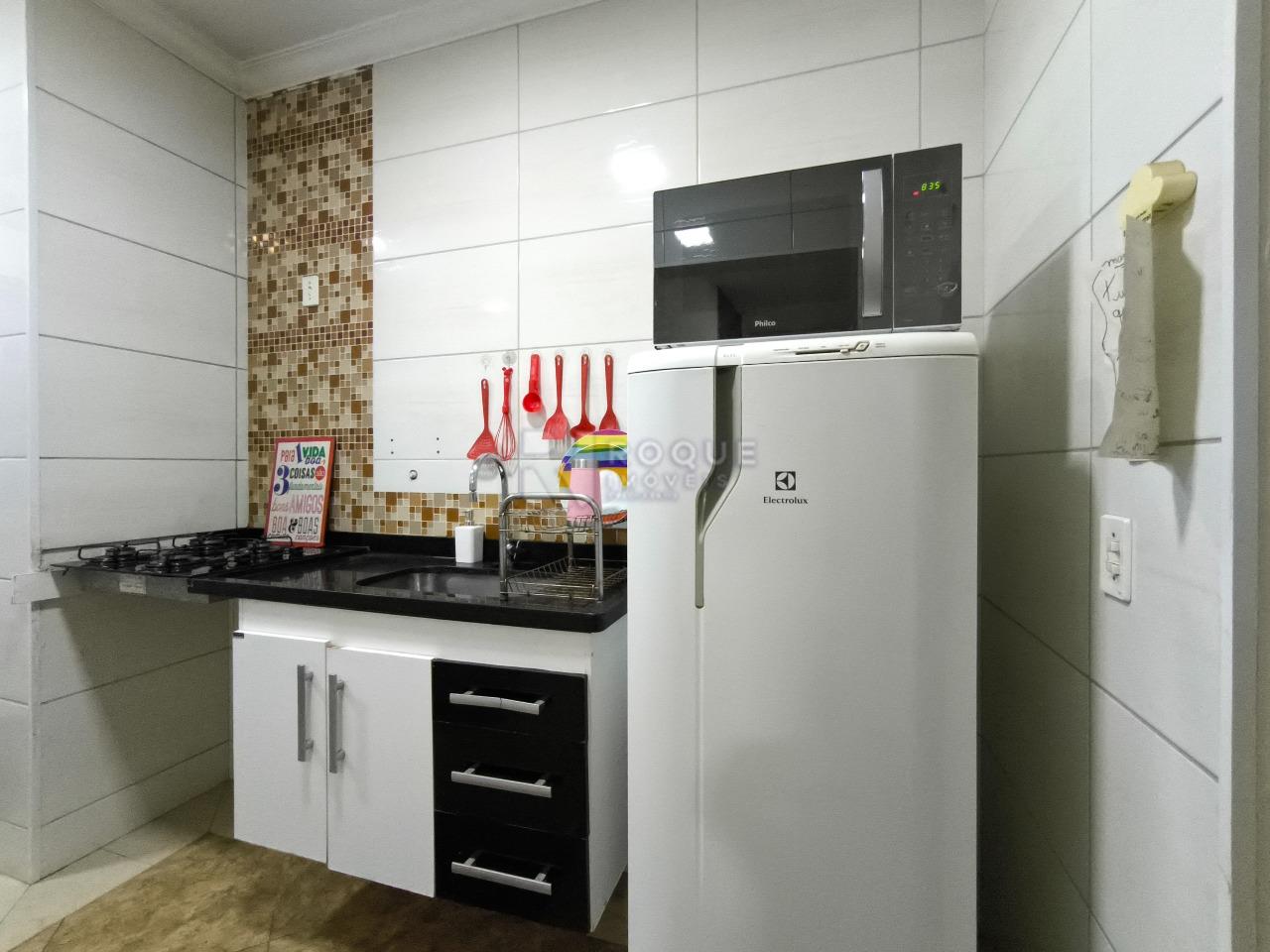 Apartamento à venda no bairro Vila Queiroz: COZINHA
