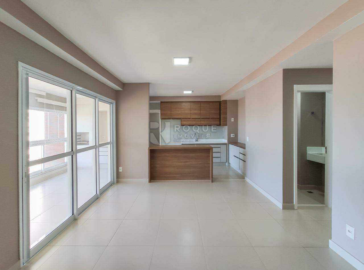 Apartamento para aluguel no bairro Vila Santa Josefa: Sala