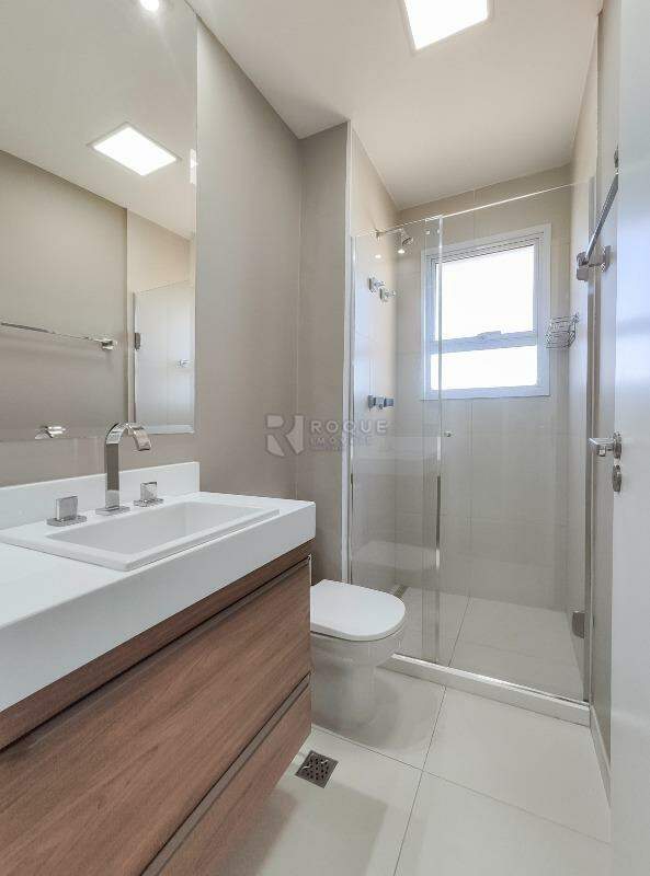Apartamento para aluguel no bairro Vila Santa Josefa: WC suíte 3